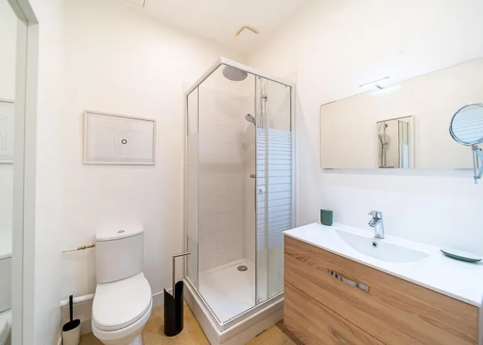 Your Independent Cocoon In The Heart Of The 7th Arrondissement Of * Lyon